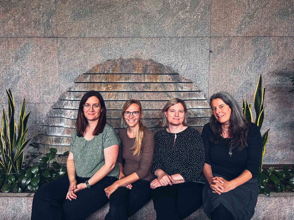 Klinisch-psychologische Beratung und Therapie unsere 4 Psychologinnen.