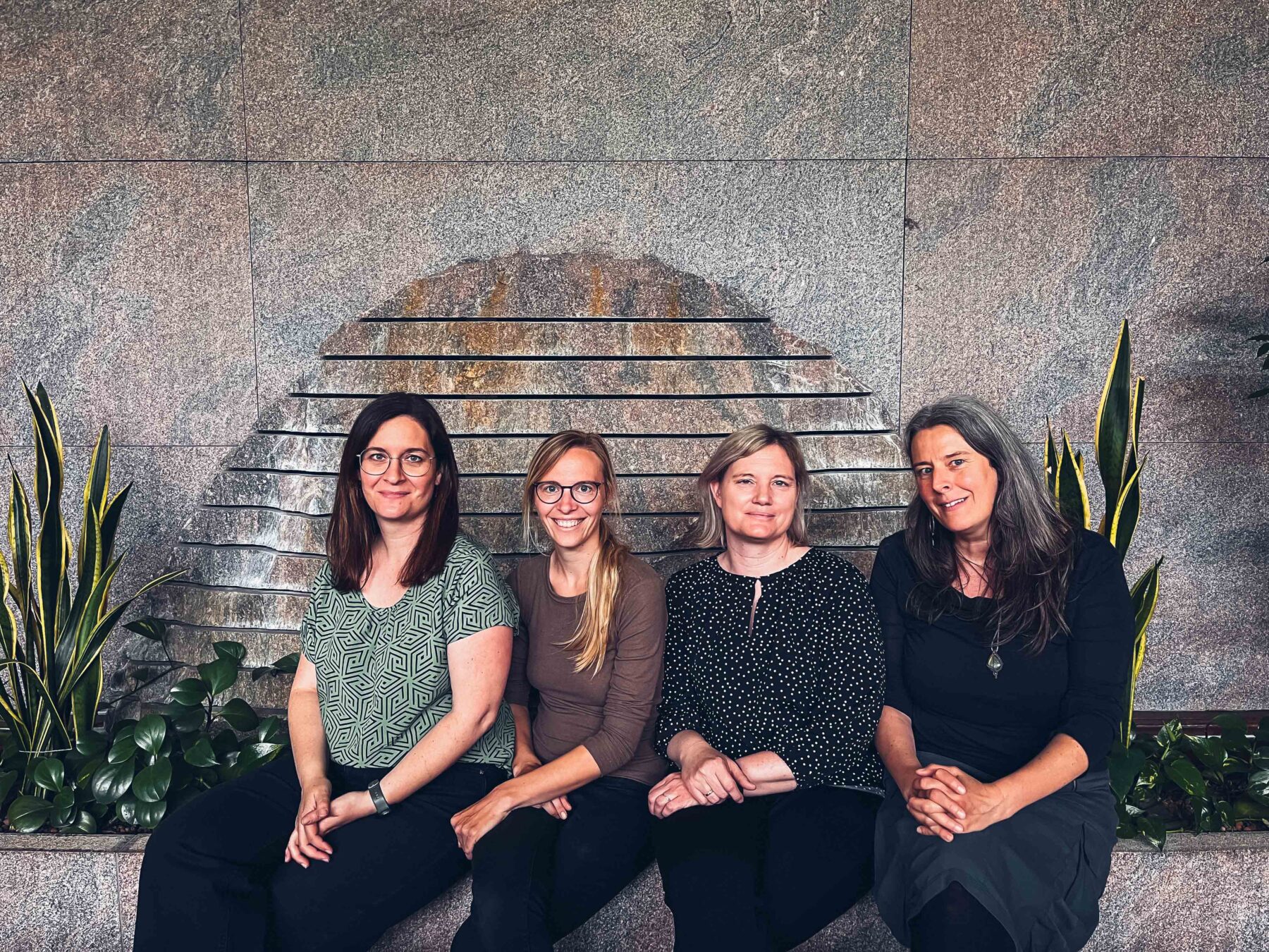 Klinisch-psychologische Beratung und Therapie unsere 4 Psychologinnen.